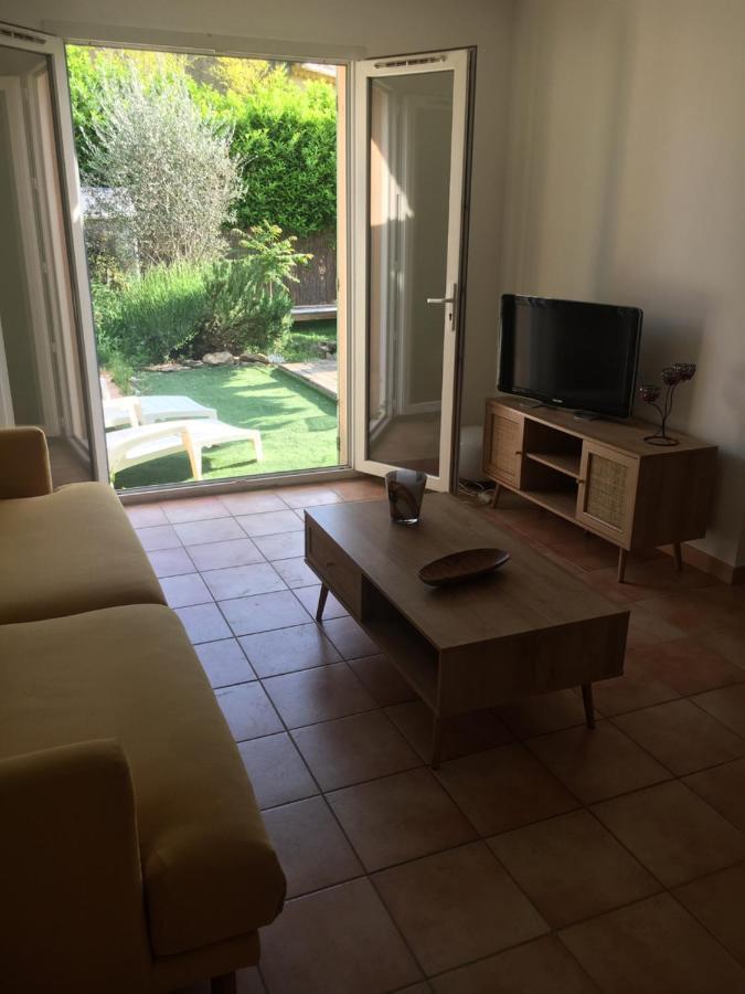 Holiday home Aquamarine, Un Lieu Zen Au Coeur De La Romaine *